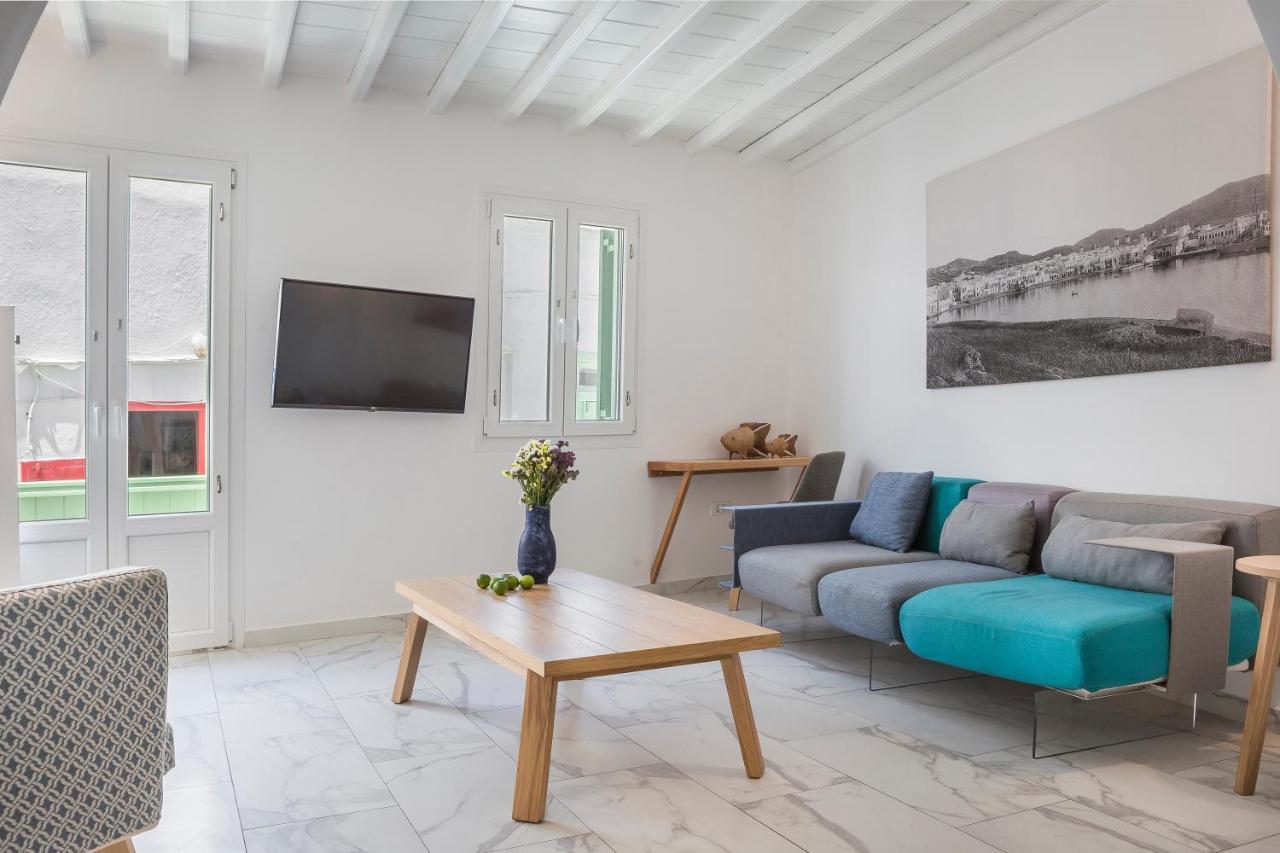 Kostantis Town Suites Mykonos Town Esterno foto